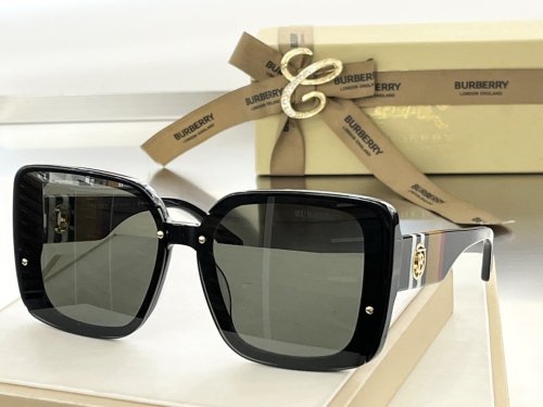 Burberry Sunglasses AAAA-271