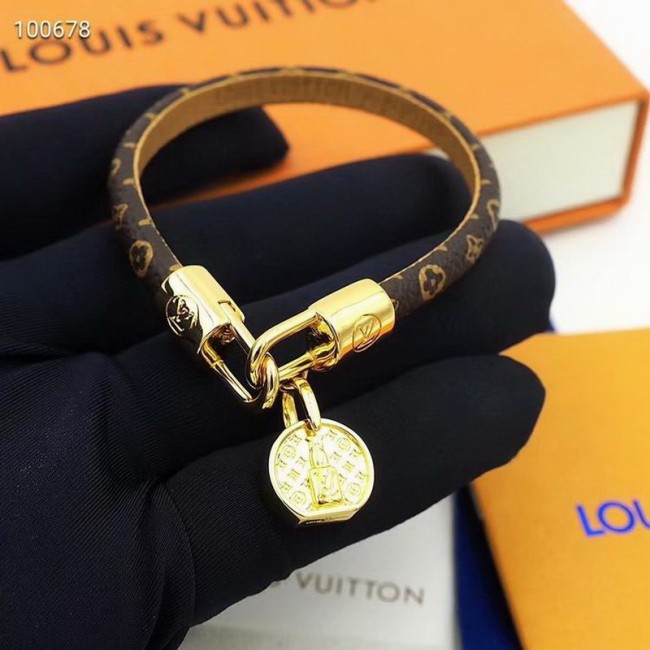 LV Bracelet-024