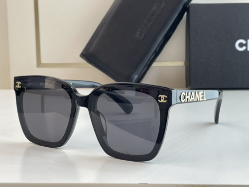 CHNL Sunglasses AAAA-391
