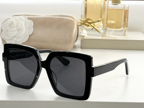 CHNL Sunglasses AAAA-487