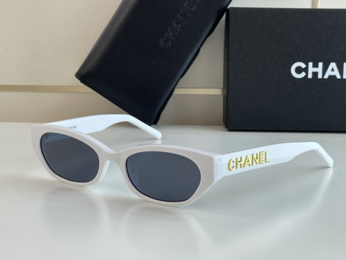 CHNL Sunglasses AAAA-735