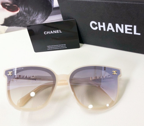 CHNL Sunglasses AAAA-702