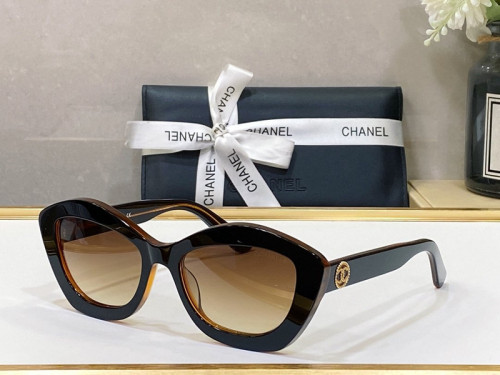 CHNL Sunglasses AAAA-262