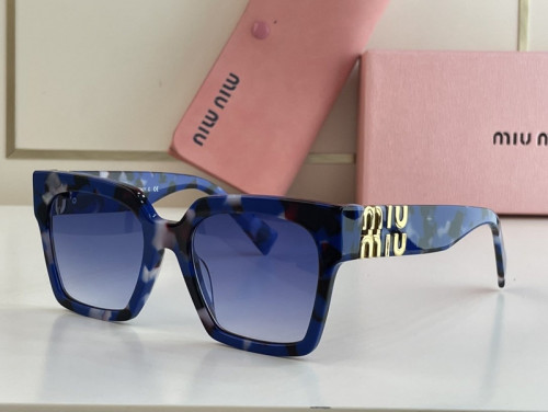 Miu Miu Sunglasses AAAA-021