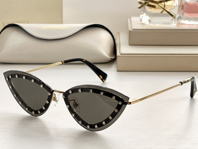 V Sunglasses AAAA-040