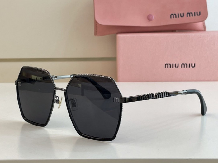 Miu Miu Sunglasses AAAA-060