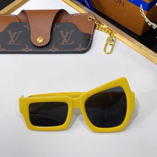 LV Sunglasses AAAA-533