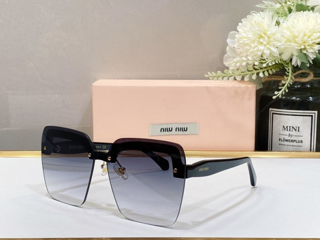 Miu Miu Sunglasses AAAA-117