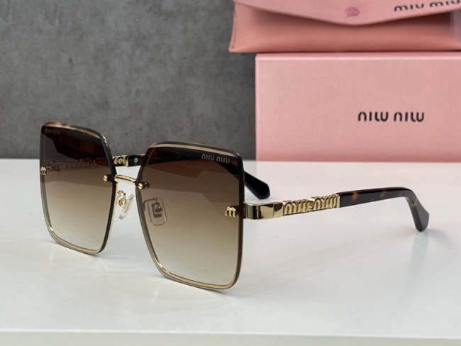 Miu Miu Sunglasses AAAA-209