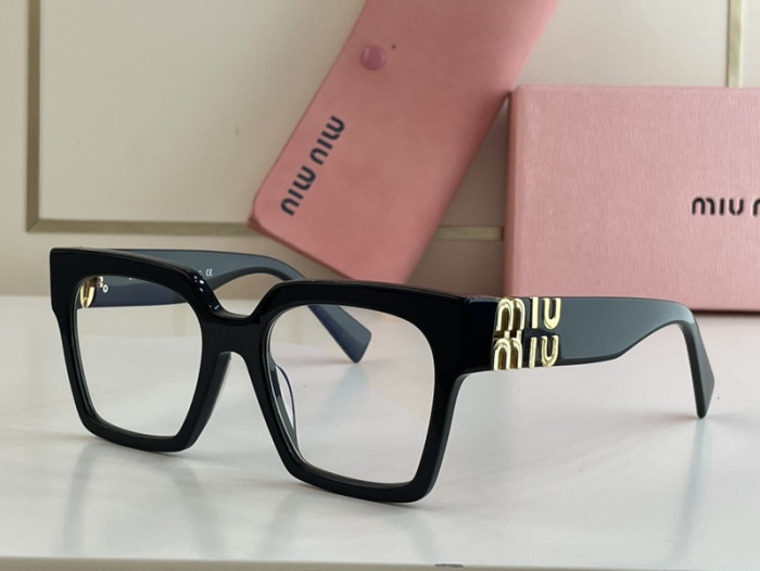 Miu Miu Sunglasses AAAA-025