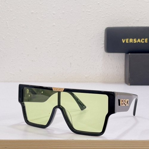 Versace Sunglasses AAAA-1044