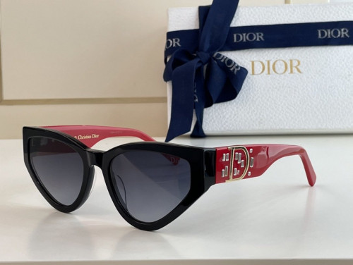 Dior Sunglasses AAAA-575