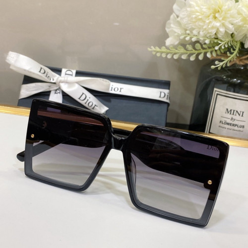Dior Sunglasses AAAA-050