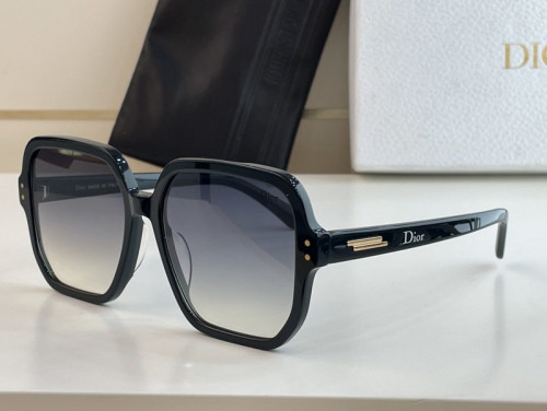 Dior Sunglasses AAAA-611