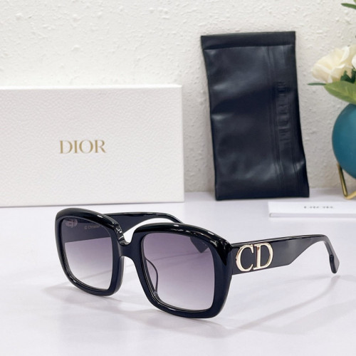 Dior Sunglasses AAAA-921