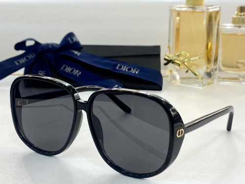 Dior Sunglasses AAAA-759