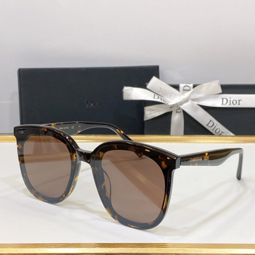 Dior Sunglasses AAAA-597