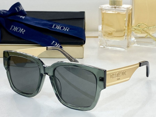 Dior Sunglasses AAAA-772