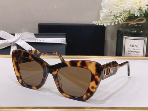 Dior Sunglasses AAAA-688