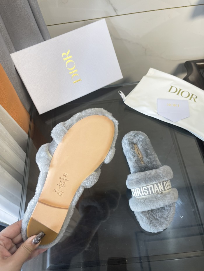Dior women slippers 1：1 quality-185