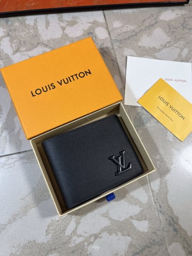 Super Perfect LV Wallet-071