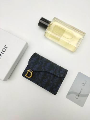 Super Perfect Dior Wallet-018