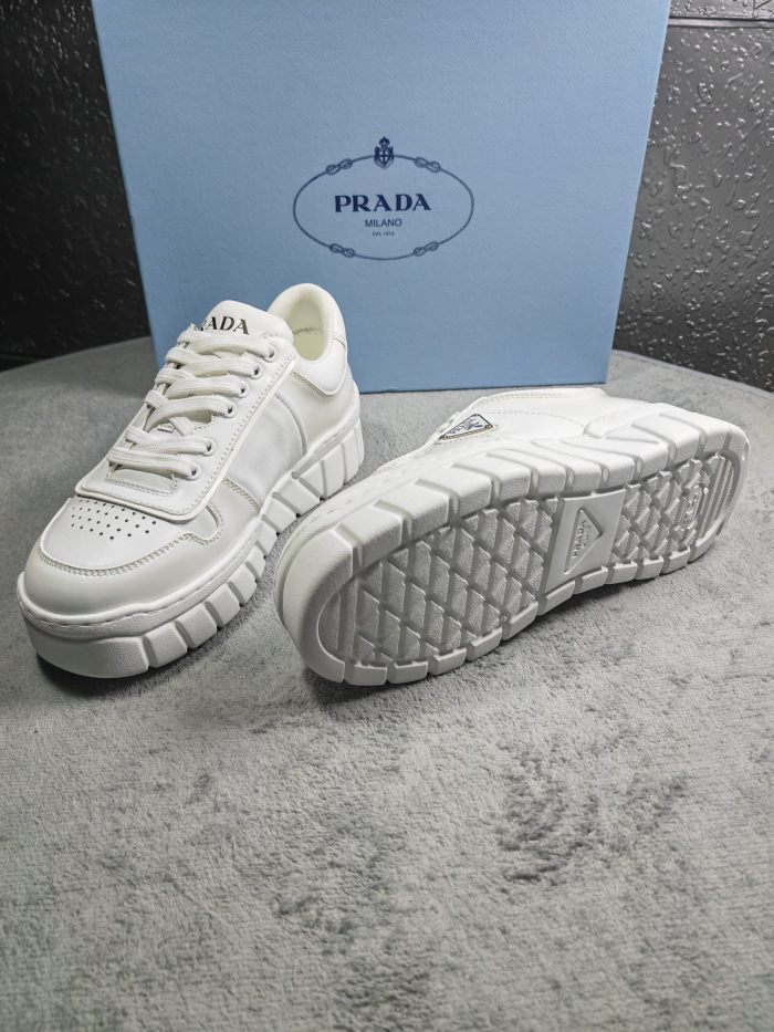 Prada women shoes 1：1 quality-345