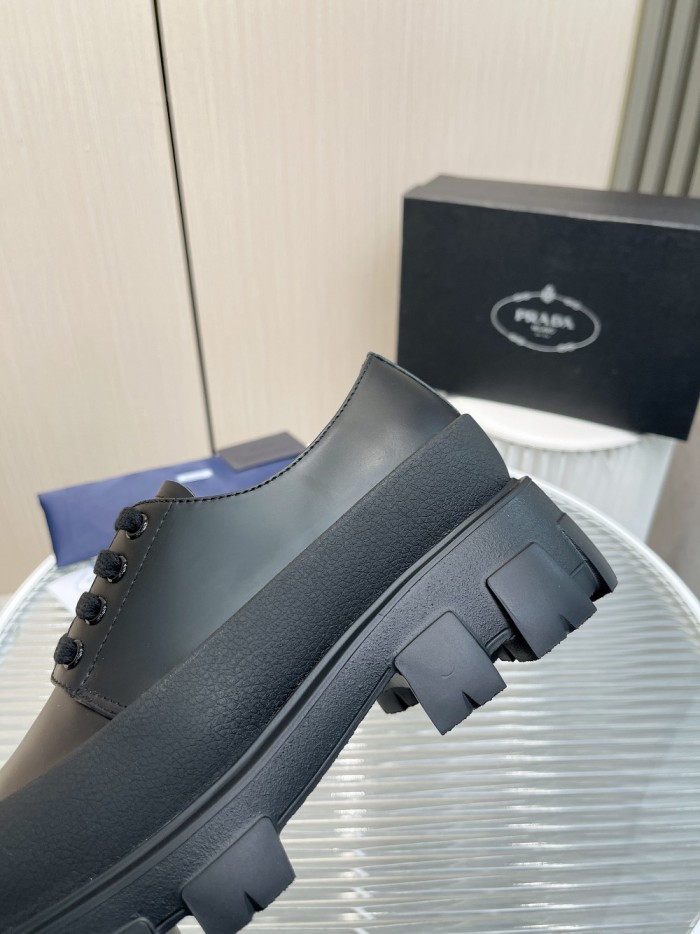 Prada women shoes 1：1 quality-350