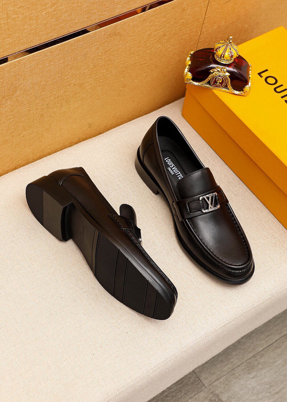 LV Men shoes 1：1 quality-4608