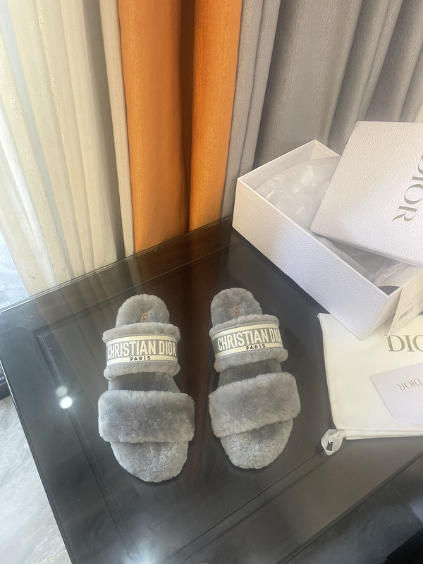 Dior women slippers 1：1 quality-190