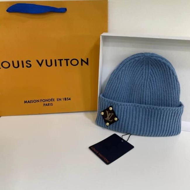 LV beanies AAA-057