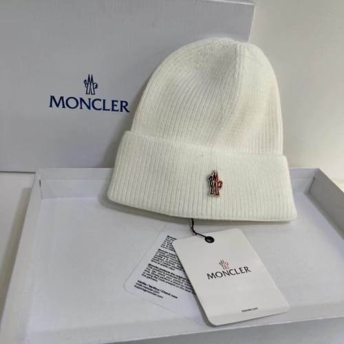 Moncler Beanies-045