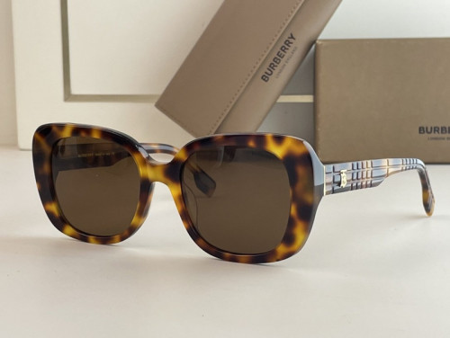 Burberry Sunglasses AAAA-1066