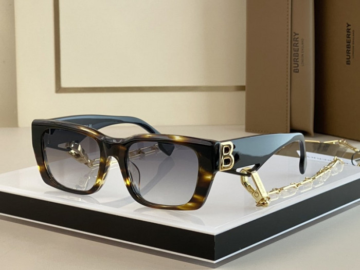 Burberry Sunglasses AAAA-1069