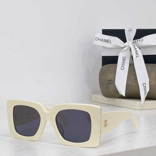 CHNL Sunglasses AAAA-1655
