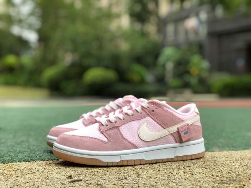 Authentic NiKe Dunk Low Light Soft Pink
