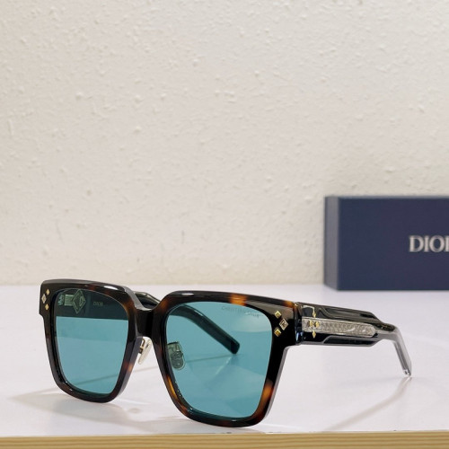 Dior Sunglasses AAAA-1411