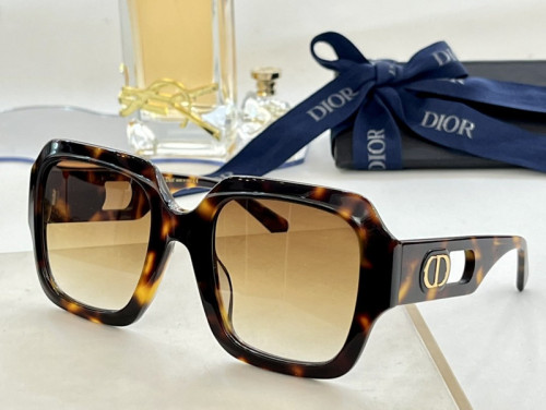 Dior Sunglasses AAAA-1406