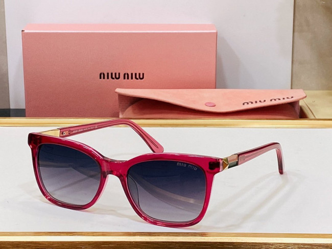 Miu Miu Sunglasses AAAA-291