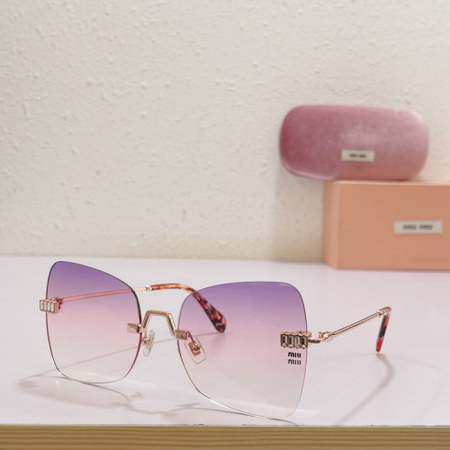 Miu Miu Sunglasses AAAA-303
