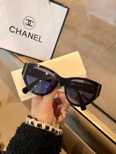 CHNL Sunglasses AAAA-2042