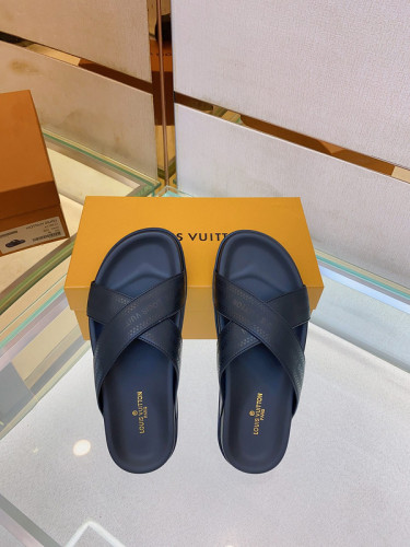 LV Sandals 1：1 Quality-611
