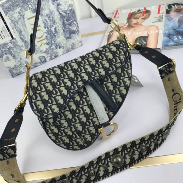Dior Handbags AAA-032