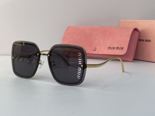 Miu Miu Sunglasses AAAA-444