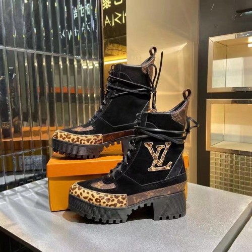 LV Women Shoes 1：1 Quality-950