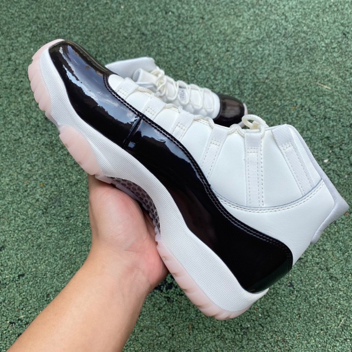 Authentic Air Jordan 11 WMNS “Neapolitan”