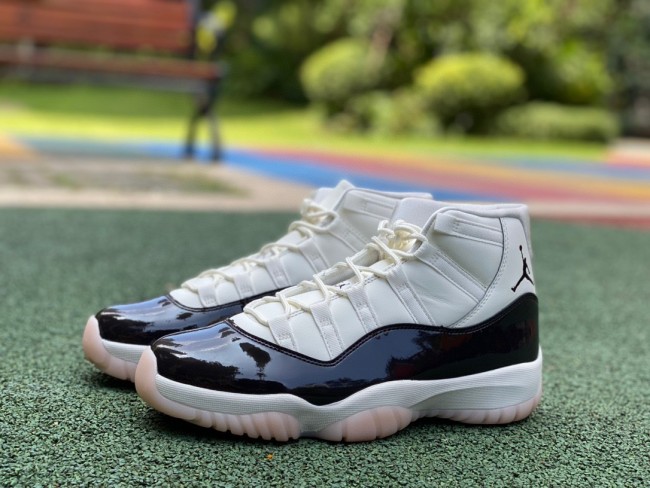 Authentic Air Jordan 11 WMNS “Neapolitan”