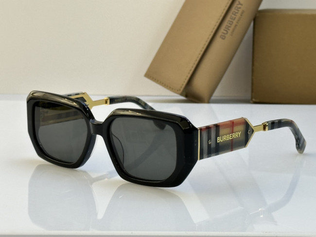 Burberry Sunglasses AAAA-1844