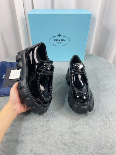 Prada women shoes 1：1 quality-536