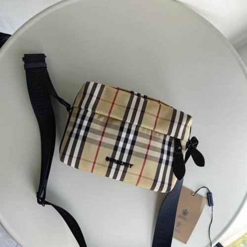 Burberry Handbags AAA-020